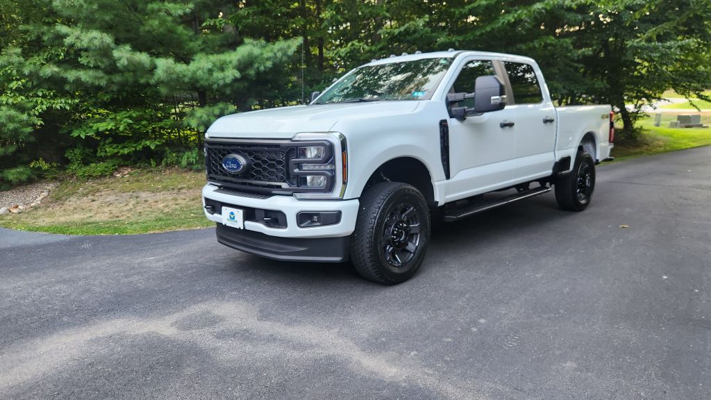 2025 Ford F350 Super Duty STX GODZILLA White 6k Miles