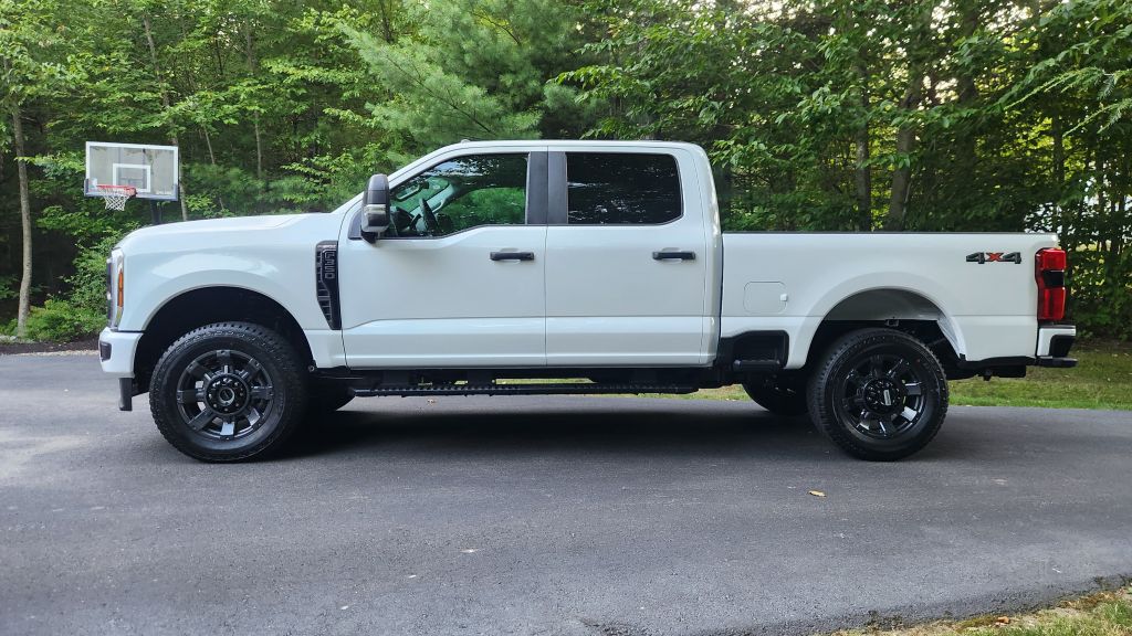 2025 Ford F350 Super Duty STX GODZILLA White 6k Miles